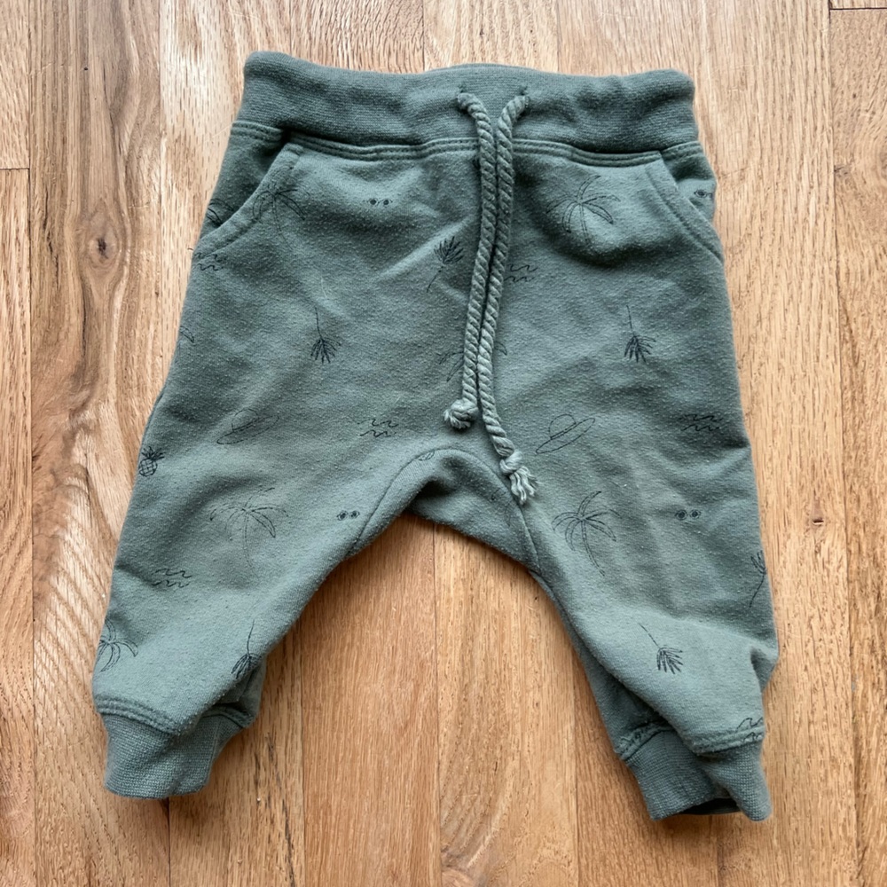 Rylee + cru sweats 0/3m